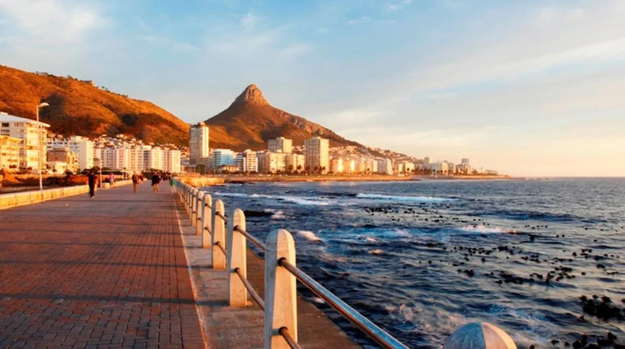 Rhodora 31 By Ctha Apartment Cape Town 0*,  South Africa
